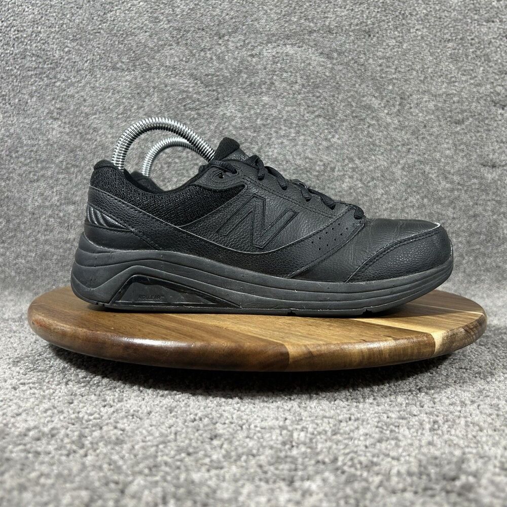 New Balance 928V3 WW928BK3 Womens Sz 8 Black Leather Athletic Walking Shoes Used